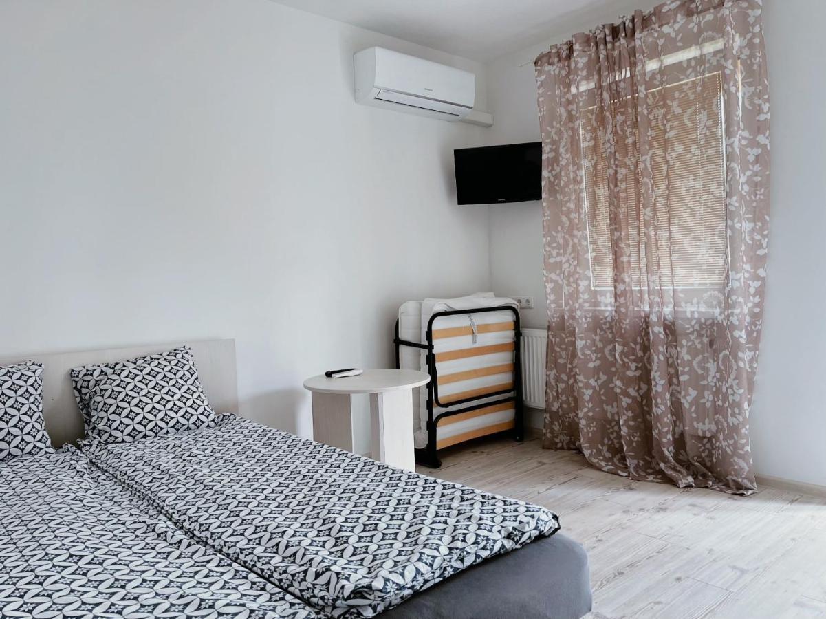 Poilsis Dzuku 10 A Hotel Palanga Buitenkant foto